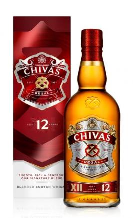 Chivas Regal - Gift Set with 2-50ml Shots (750ml) (750ml)